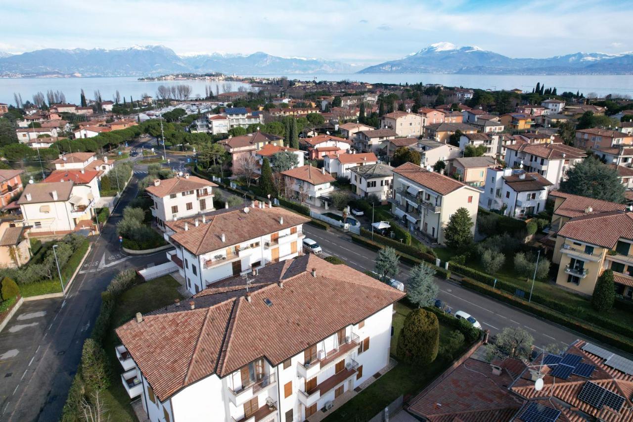 Blue Suite Apartment Sirmione Exterior foto