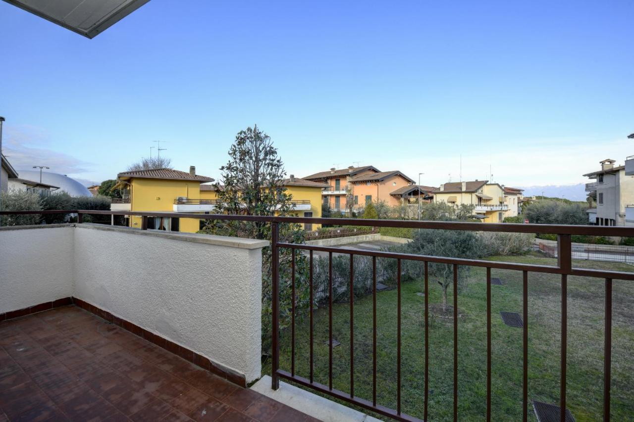 Blue Suite Apartment Sirmione Exterior foto